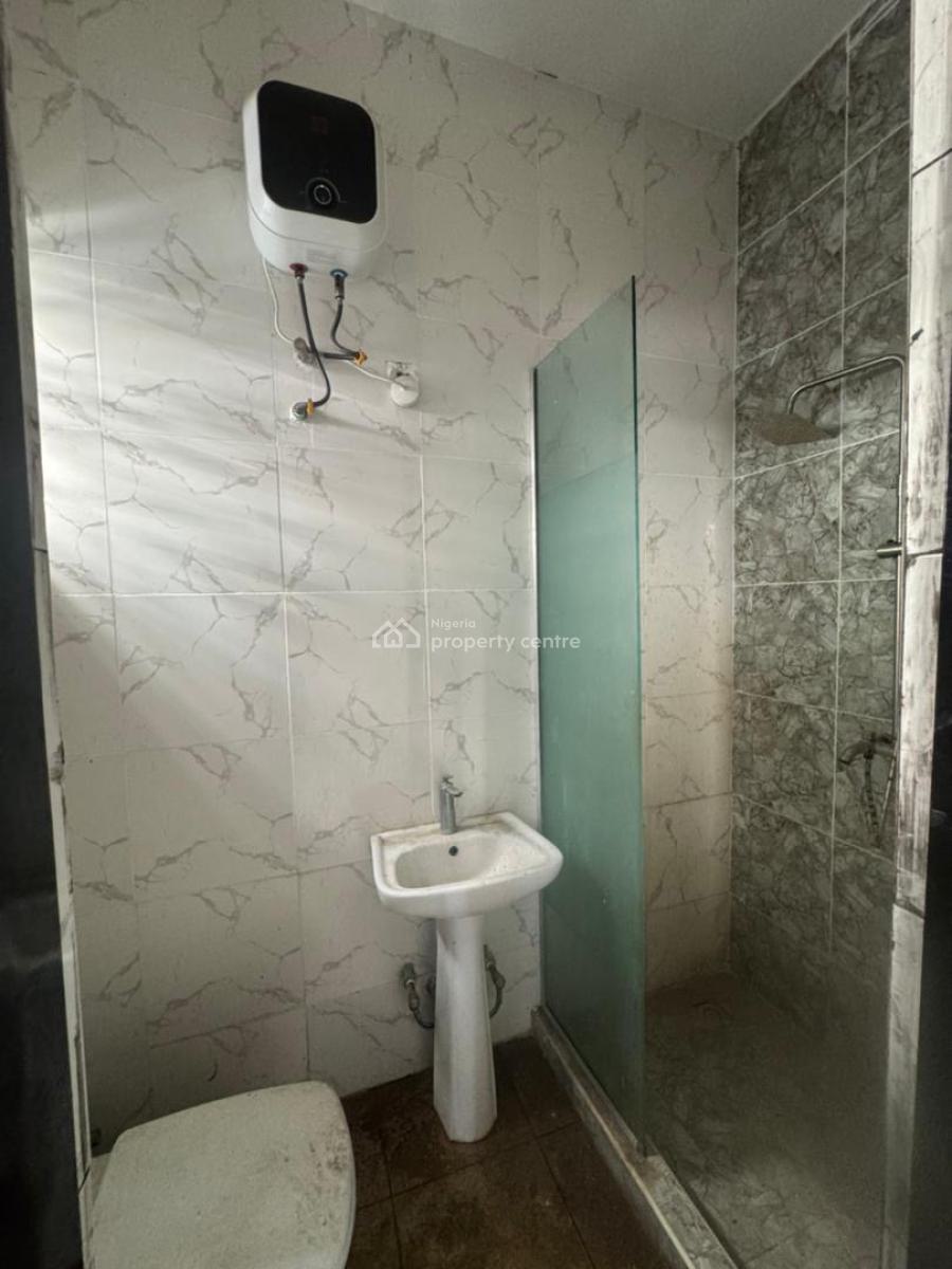 4-bedroom Semi-detached Duplex + Bq, Lekki Phase 1, Lekki, Lagos, Semi-detached Duplex for Rent