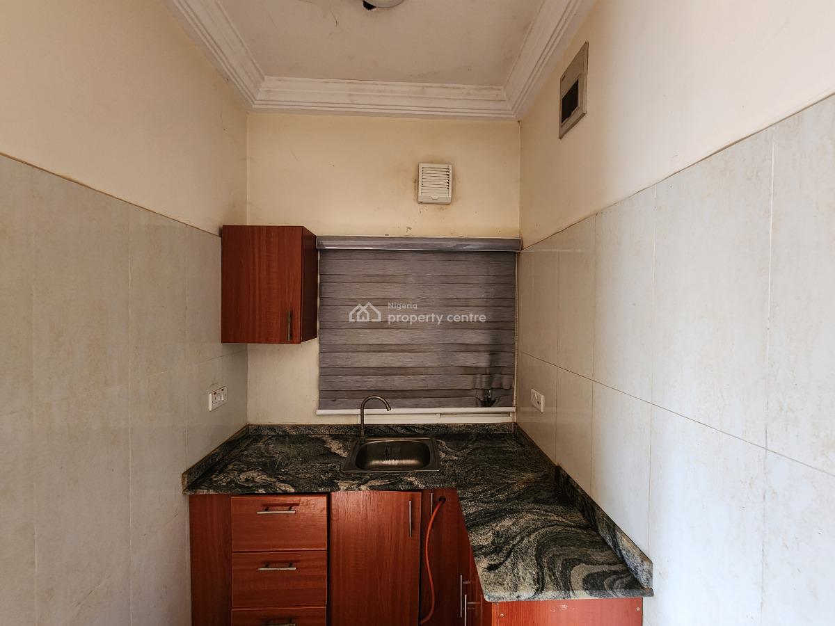 Well Located and Nicely Finished Studio Apartment at Highgate Apts, Highgate Apartments, Wuye, Abuja, Self Contain (single Rooms) for Rent