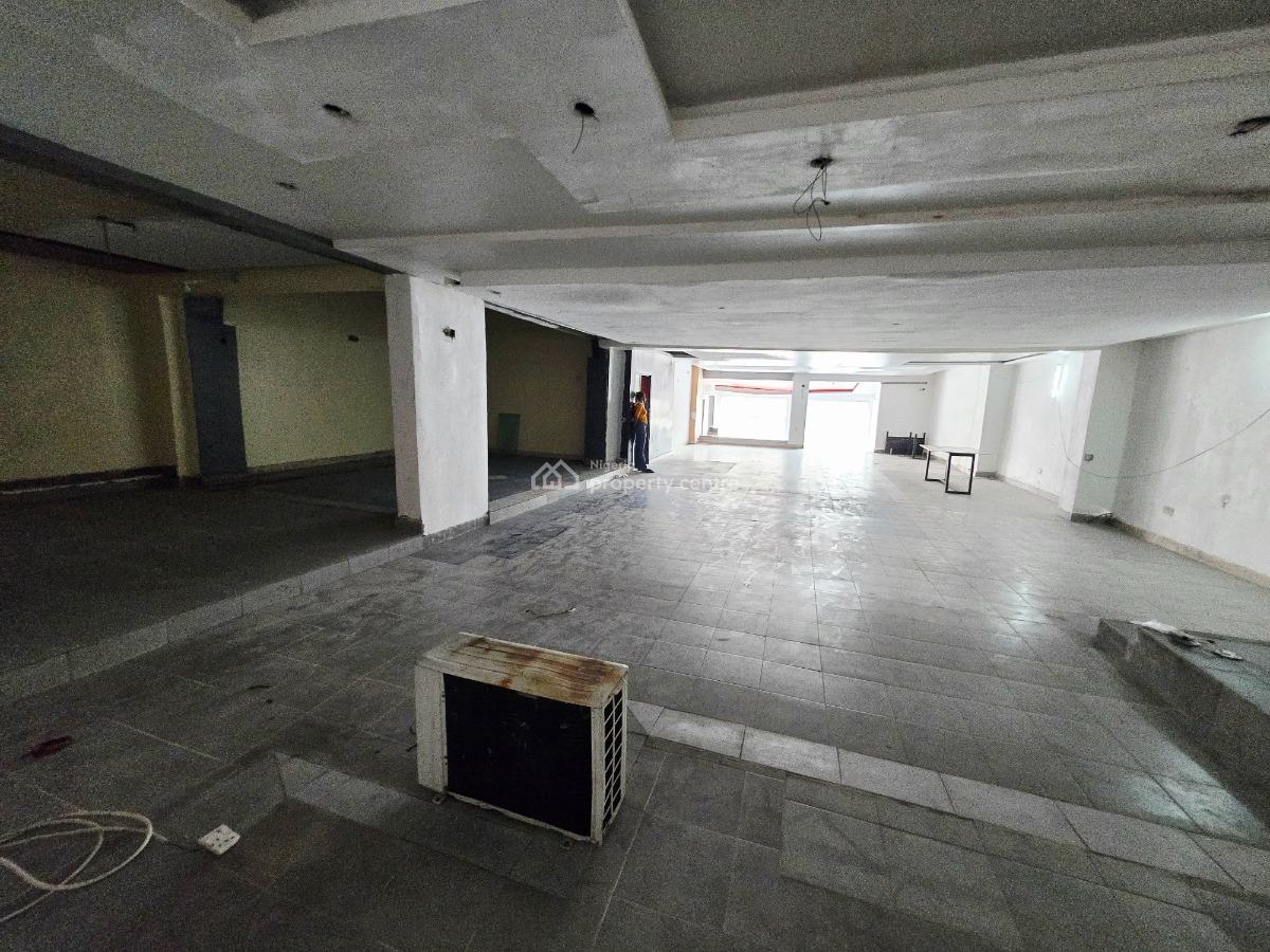 250sqm Shop Space on 1st Floor, Victoria Island (vi), Lagos, Shop for Rent