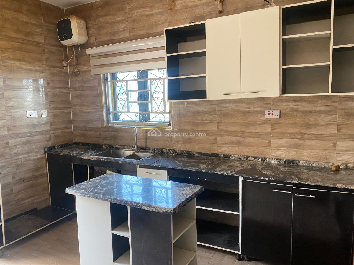 Luxury 3 Bedroom Duplex with Bq, Biltmore Estate, Dakwo, Abuja, Semi-detached Duplex for Rent