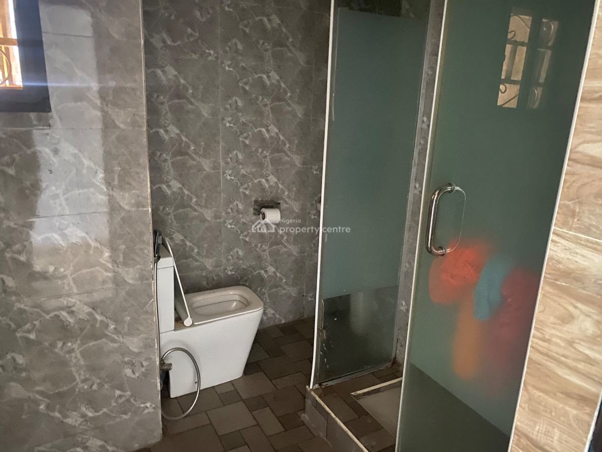 Luxury 3 Bedroom Duplex with Bq, Biltmore Estate, Dakwo, Abuja, Semi-detached Duplex for Rent