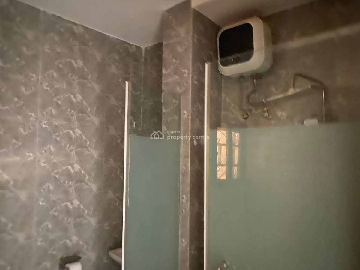 Luxury 3 Bedroom Duplex with Bq, Biltmore Estate, Dakwo, Abuja, Semi-detached Duplex for Rent