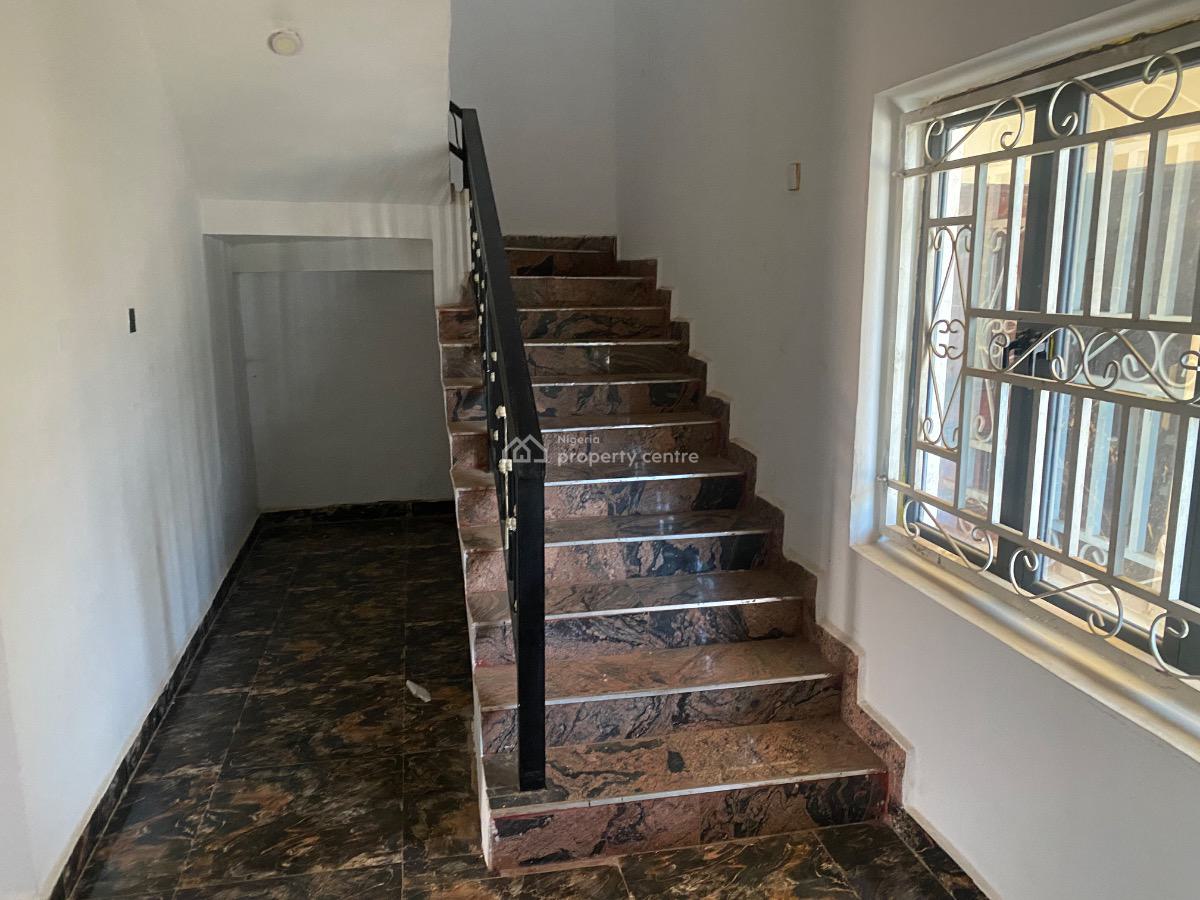 Luxury 3 Bedroom Duplex with Bq, Biltmore Estate, Dakwo, Abuja, Semi-detached Duplex for Rent