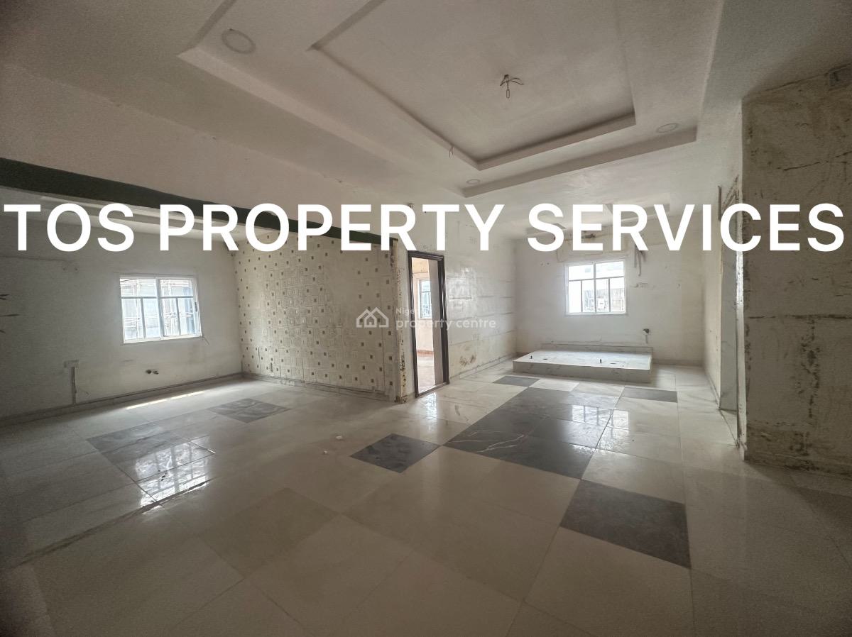 Massive Commercial Space + Multiple Rooms, Yaba, Yaba, Lagos, Office Space for Rent