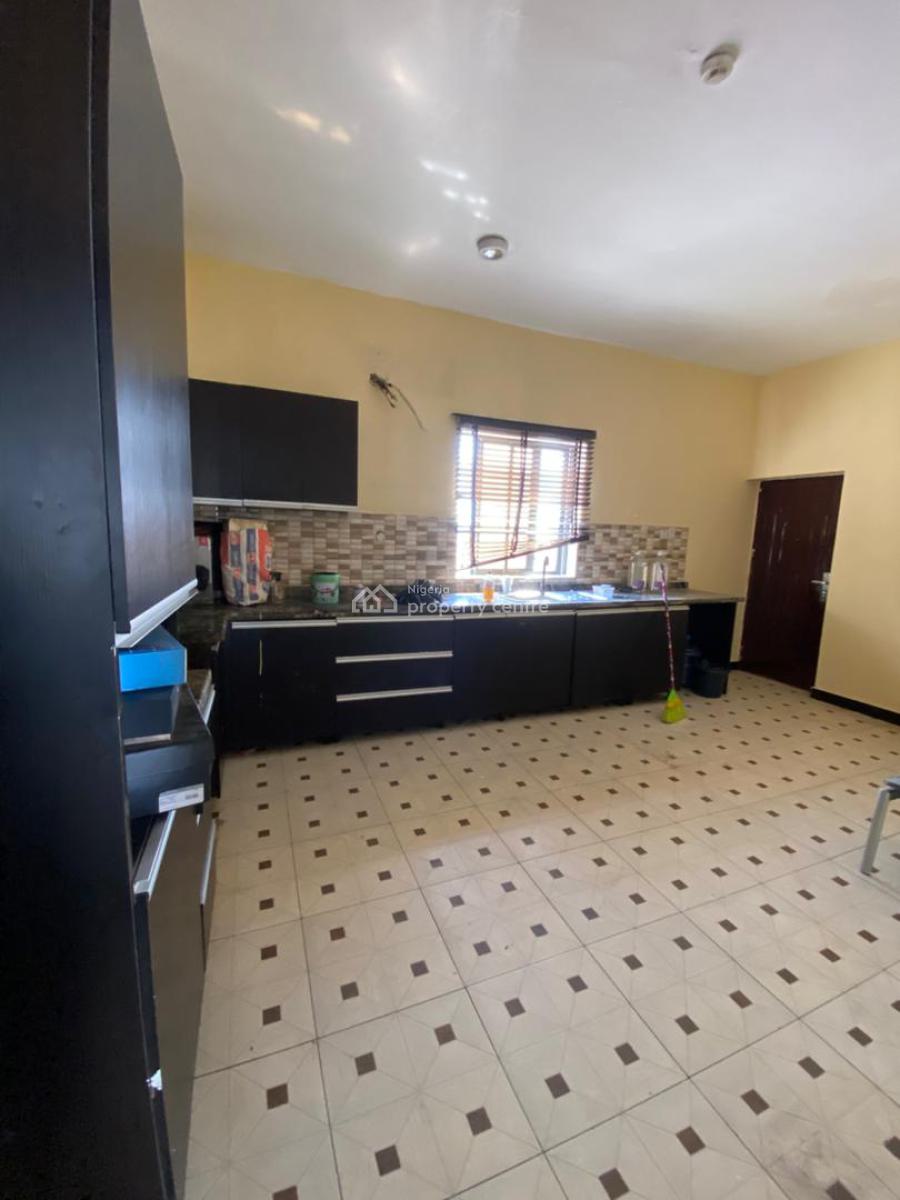 Standard 2 Bedroom Serviced Flat, Oniru Road, Oniru, Victoria Island (vi), Lagos, Flat / Apartment for Rent