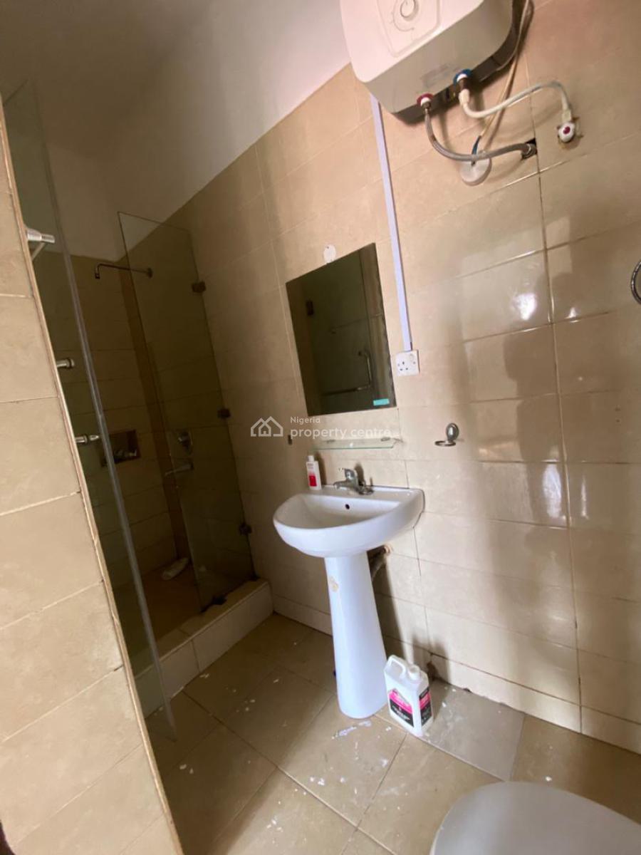 Standard 2 Bedroom Serviced Flat, Oniru Road, Oniru, Victoria Island (vi), Lagos, Flat / Apartment for Rent