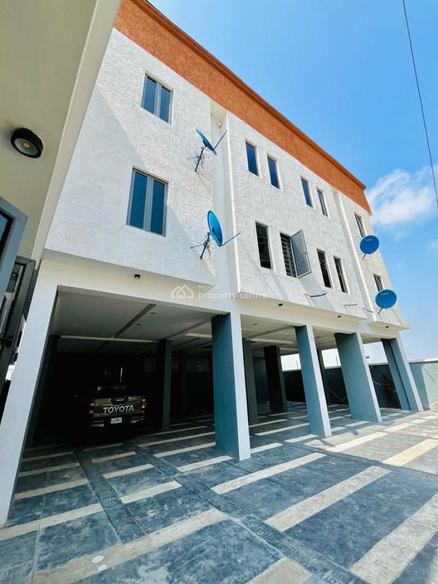 Luxury 2-bedroom Apartments, Lekki Phase 1, Lekki, Lagos, Flat / Apartment for Sale