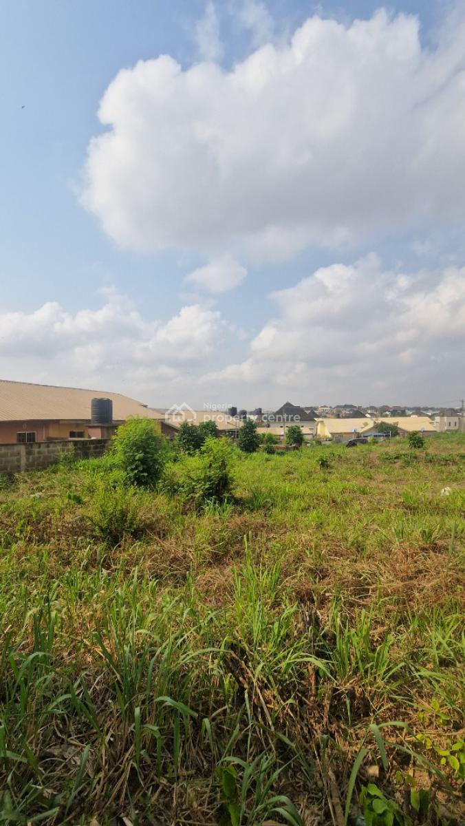Parcel of Residential Land in a Gated Gra, Carlton Gate Estate Next to Kolapo Ishola Gra, Akobo, Ibadan, Oyo, Land for Sale