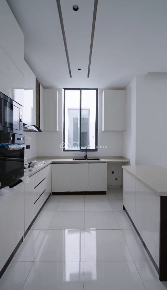 Luxury 2 Bedroom Block of Flats in Area with Nice Ambience, Very Secured Place, Oniru, Victoria Island (vi), Lagos, Block of Flats for Sale