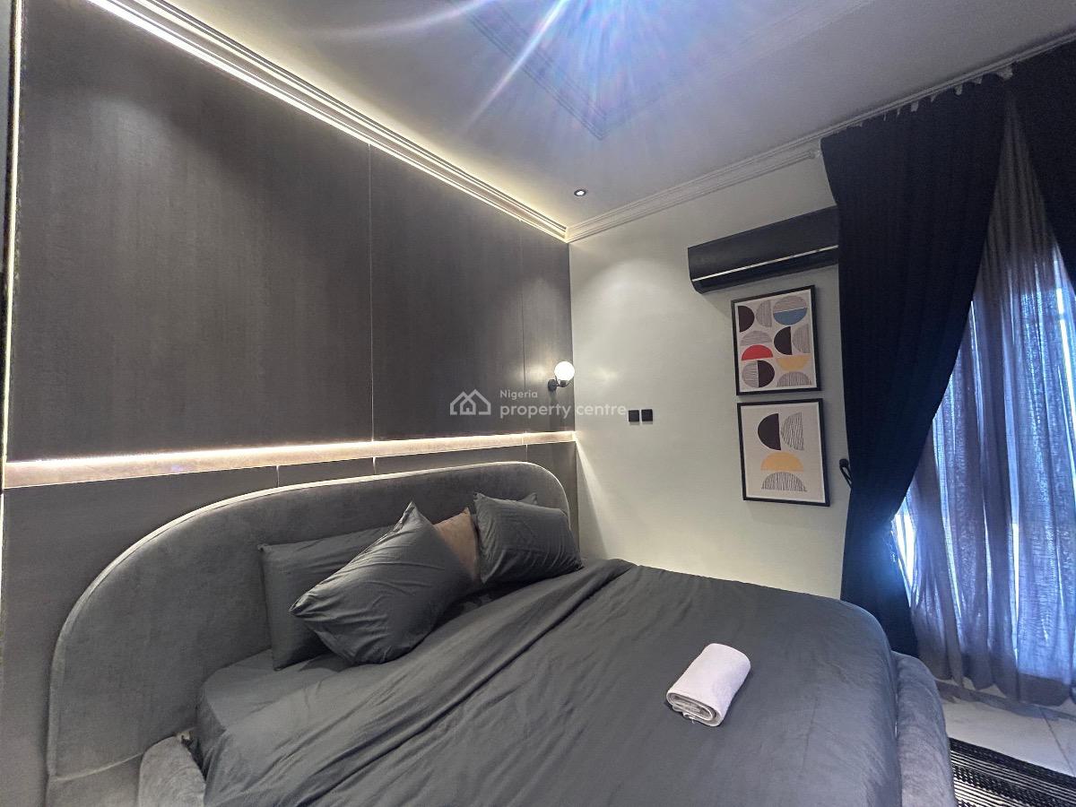 Luxury 1 Bedroom Apartment with Swimming Pool and Gym, Phase 1, Lekki, Lagos, Mini Flat (room and Parlour) Short Let