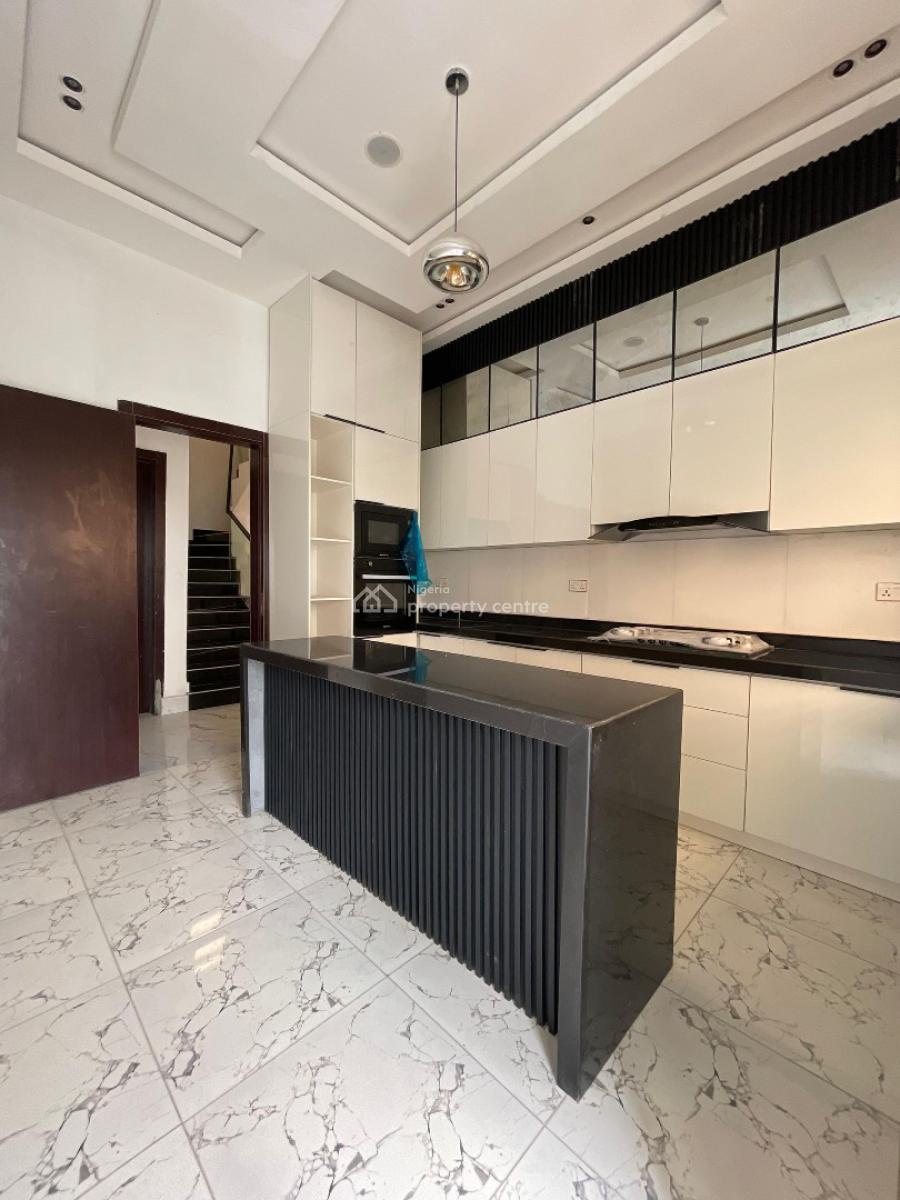 Exquisite Five  Bedroom Fully Detached Duplex in a Well Secured Estate, Lekki, Ajah, Lagos, Detached Duplex for Sale