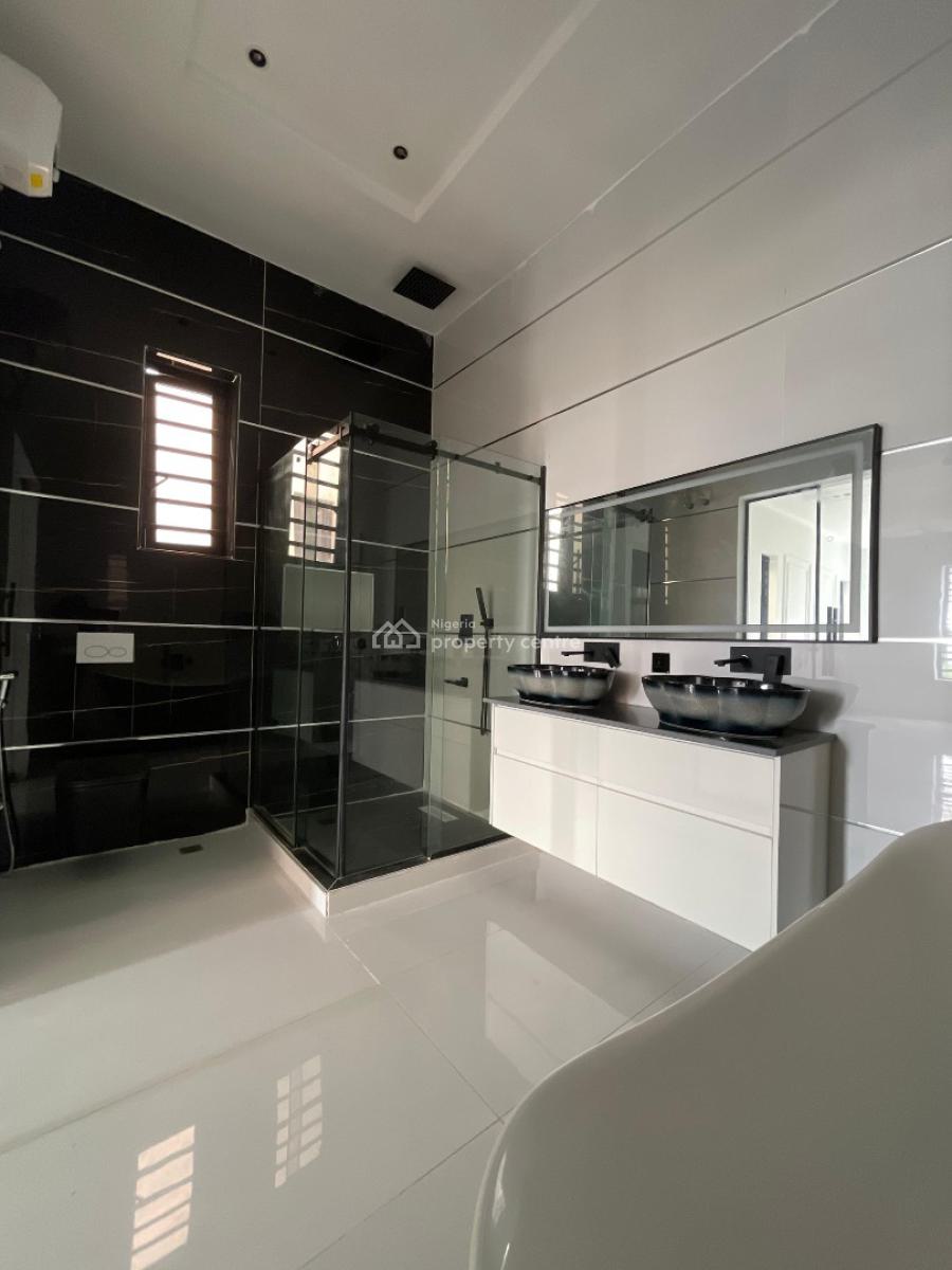 Luxurious and Spacious Five  Bedroom Fully Detached with Pool, Lekki, Ajah, Lagos, Detached Duplex for Sale