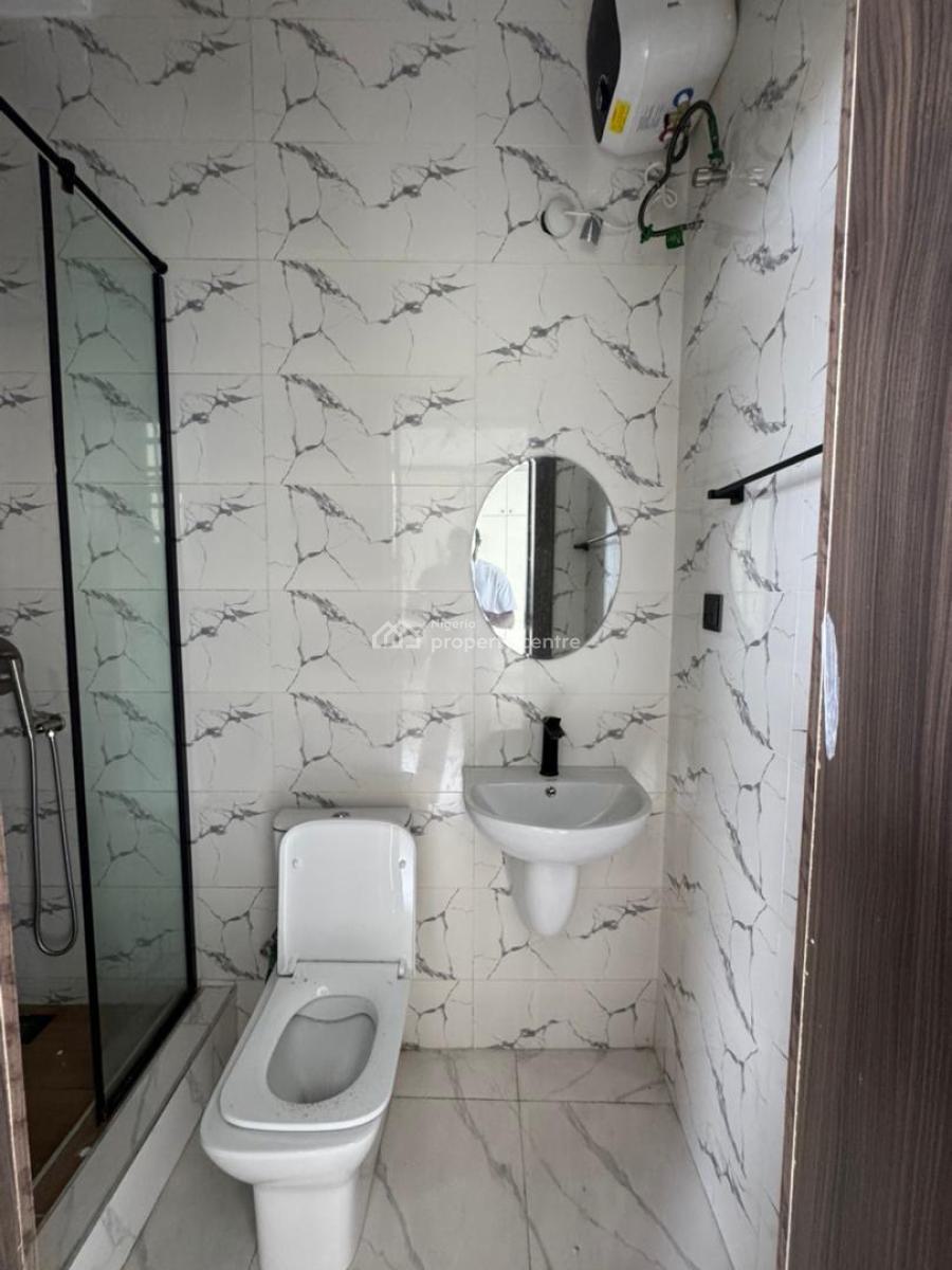 Lovely Built 3 Bed Penthouse Apartment with Pool, Lekki Phase 1,lagos., Lekki, Lagos, Block of Flats for Sale