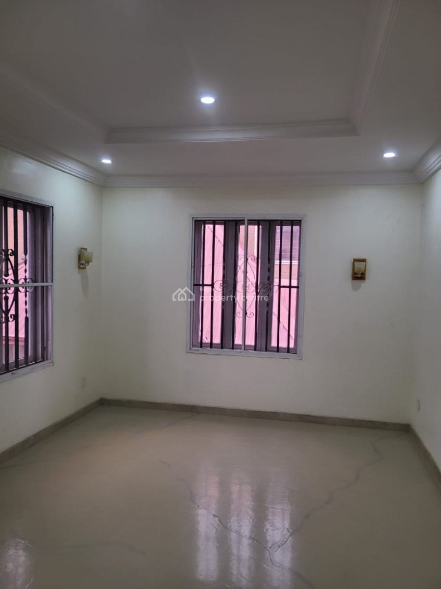 Exquisitely Finished 5 Bedroom Detached House with 2 Room Bq, Magodo Shaginsha Phase 2, Gra Phase 2, Magodo, Lagos, Detached Duplex for Sale