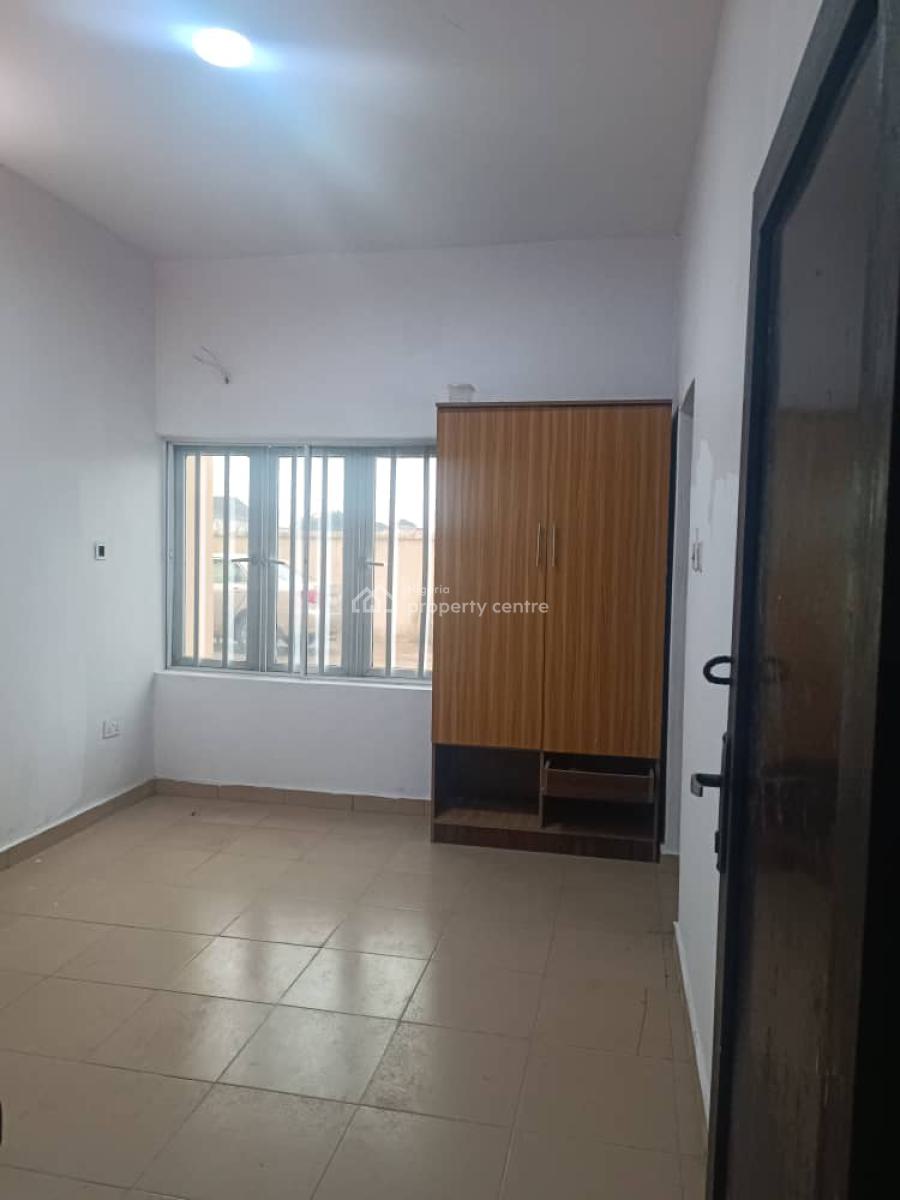 Room and Palor Miniflat, Ogombo Road, Lekki Scheme 2, Ajah, Lagos, Mini Flat (room and Parlour) for Rent