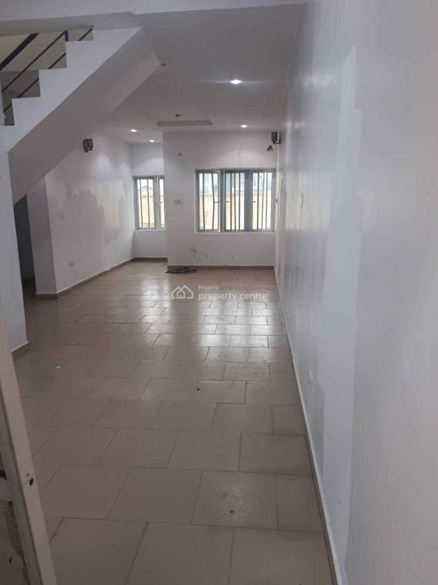Room and Palor Miniflat, Ogombo Road, Lekki Scheme 2, Ajah, Lagos, Mini Flat (room and Parlour) for Rent