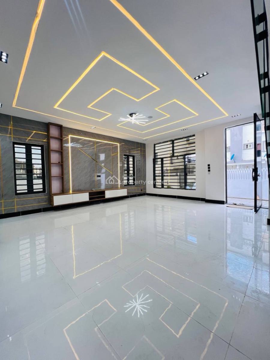 Spacious 5bedroom Detached Duplex + Rooftop Terrace & Bq, Great Deal in Ologolo Lekki in Secured Estate, Ologolo, Lekki, Lagos, Detached Duplex for Sale