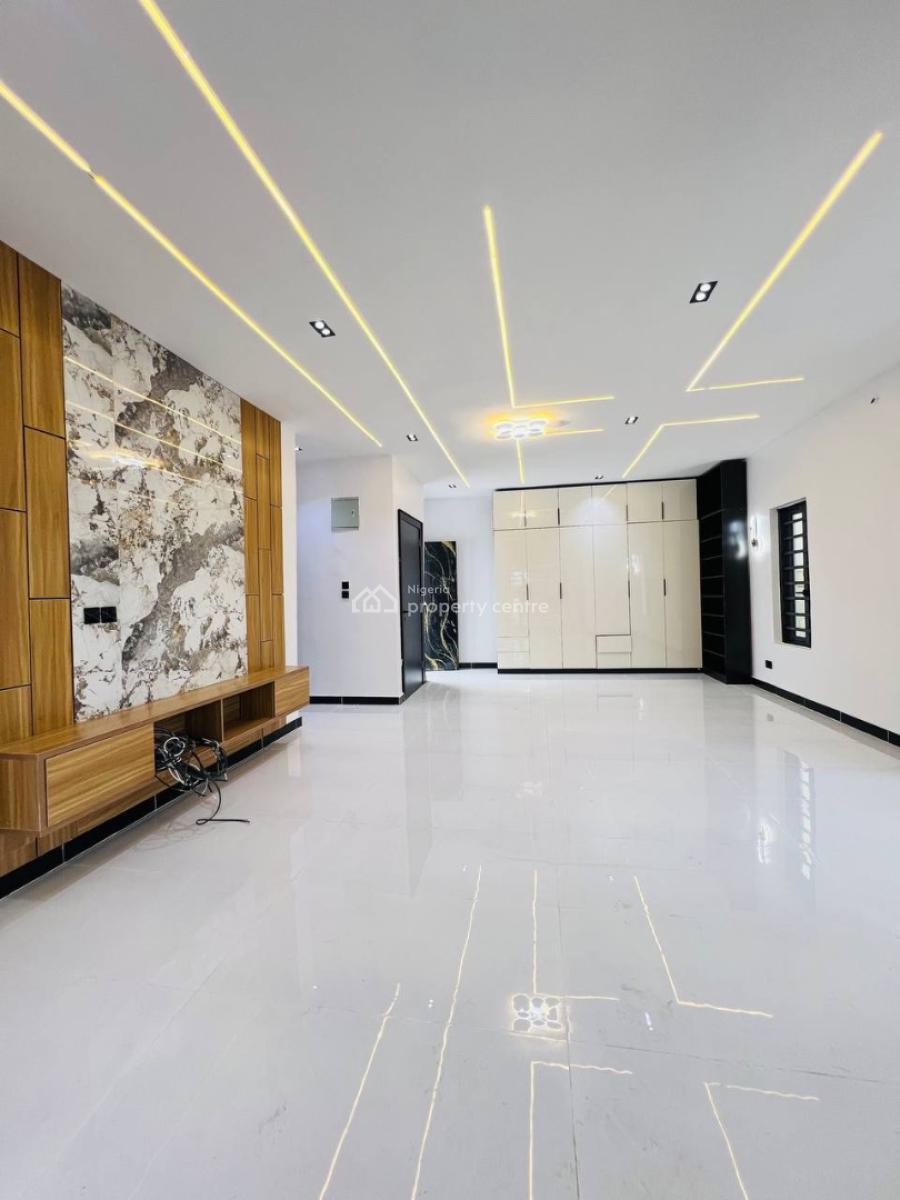 Spacious 5bedroom Detached Duplex + Rooftop Terrace & Bq, Great Deal in Ologolo Lekki in Secured Estate, Ologolo, Lekki, Lagos, Detached Duplex for Sale