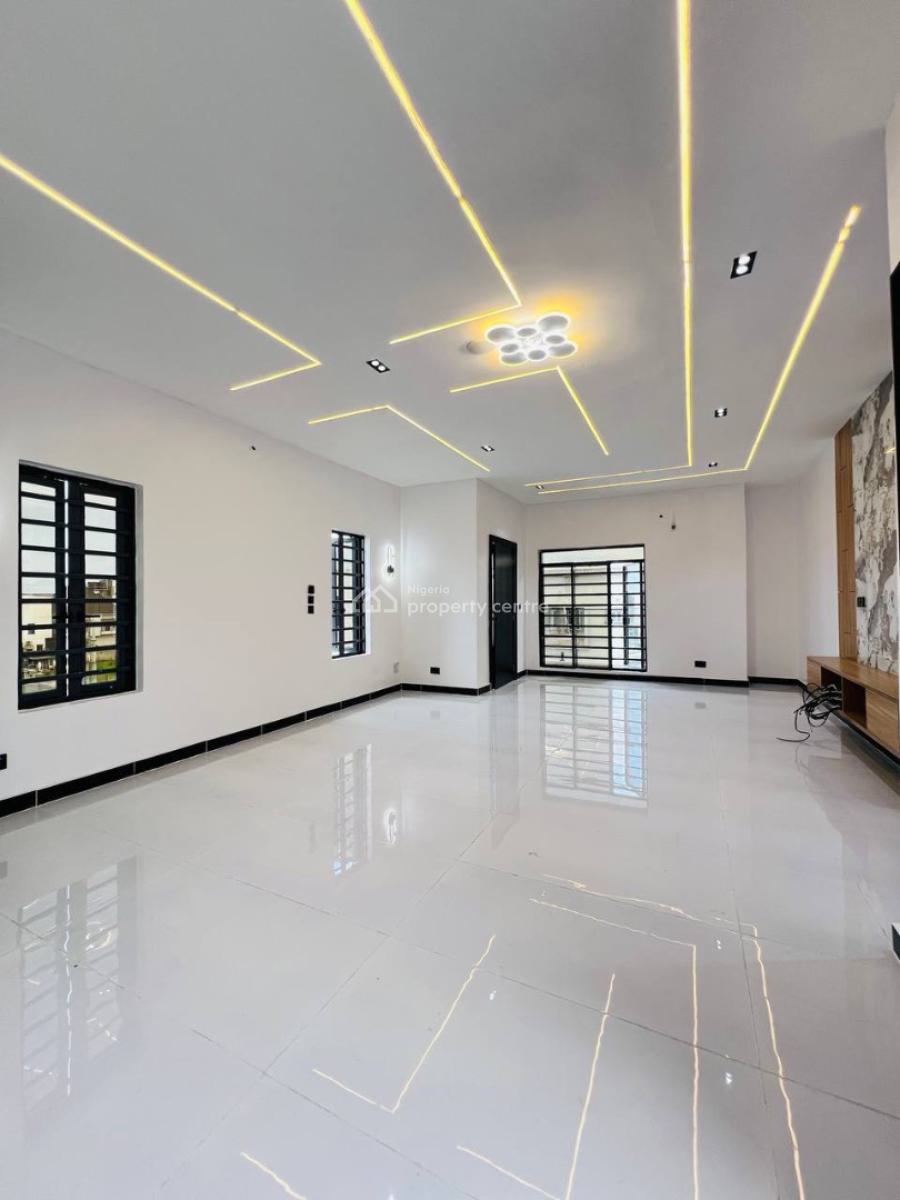 Spacious 5bedroom Detached Duplex + Rooftop Terrace & Bq, Great Deal in Ologolo Lekki in Secured Estate, Ologolo, Lekki, Lagos, Detached Duplex for Sale