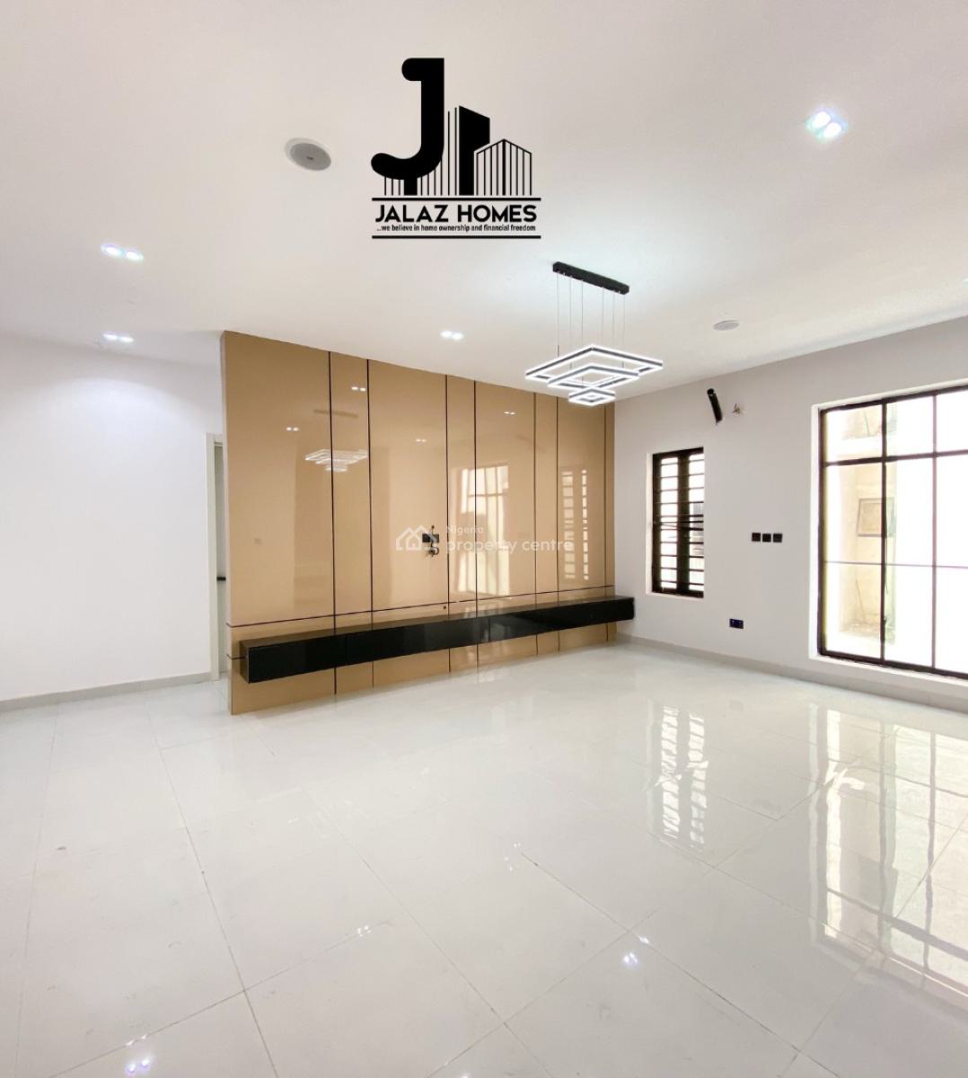 2 Bedroom Apartment, Ologolo, Lekki, Lagos, Flat / Apartment for Sale