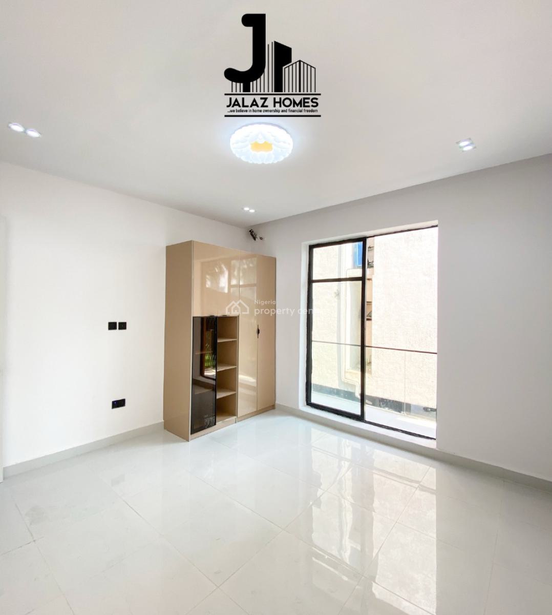 2 Bedroom Apartment, Ologolo, Lekki, Lagos, Flat / Apartment for Sale