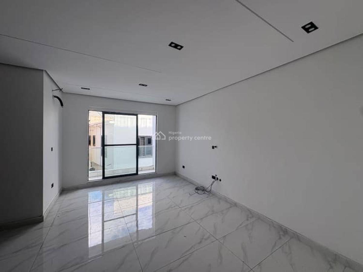 Luxury 2 Bedroom Apartments, Ologolo, Lekki, Lagos, Flat / Apartment for Sale