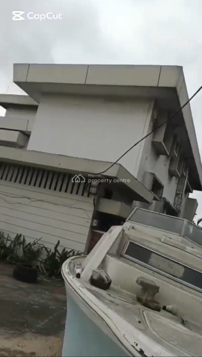 Water Front 3 Plot + 10bedroom Detached House + 7 Rm Bq + Jetty Space, Off Creek Road, Apapa, Lagos, Detached Duplex for Sale