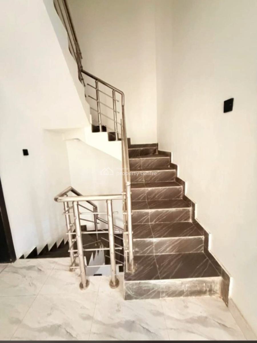 4 Bedroom Semi Detached Duplex, Gra Phase 1, Magodo, Lagos, Semi-detached Duplex for Sale