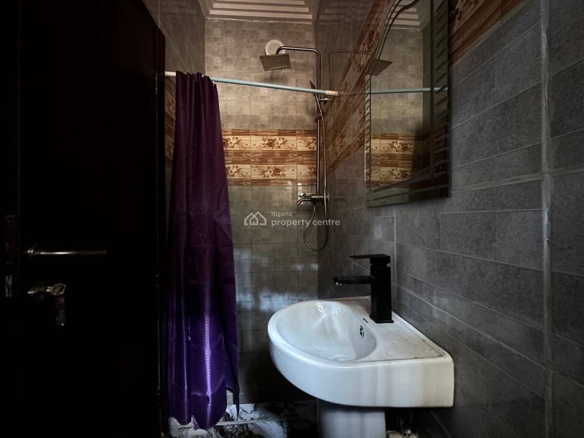 3 Bedroom Apartment, Lekki Phase 1, Lekki, Lagos, Flat / Apartment for Rent