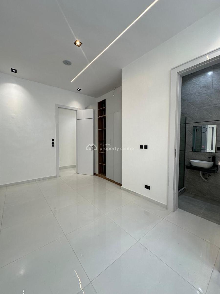 Spacious 5 Bedroom Detached Duplex with Bq, Pool and Gym, Ajah, Lagos, Detached Duplex for Sale