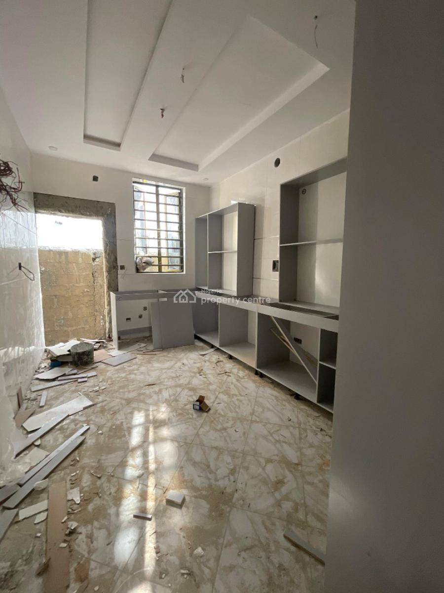 Well Built 4 Bedroom Terraced Duplex with Bq in a Well Secured Estate, Vgc, Lekki, Lagos, Terraced Duplex for Sale