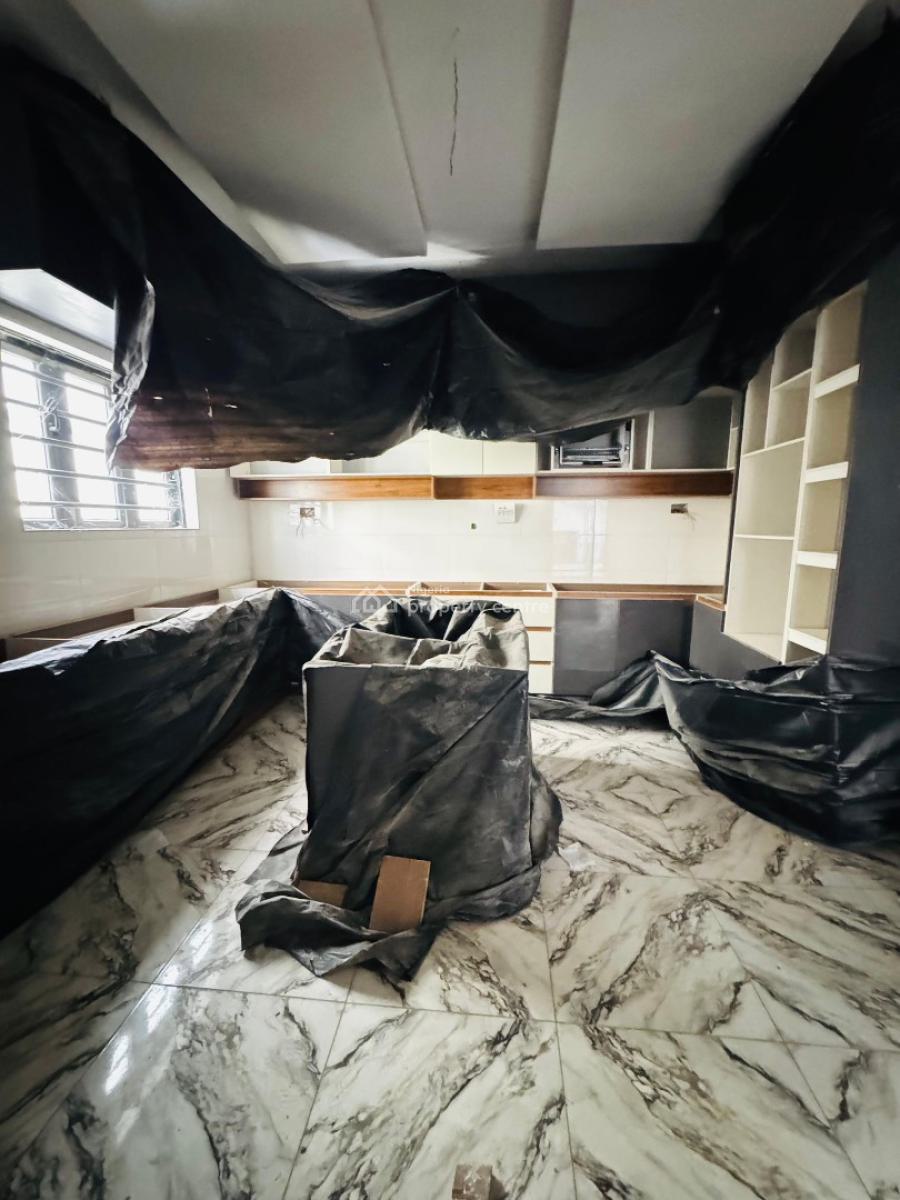 Exquisitely Spaciously Built 5 Bedroom Detached Duplex with Bq, Ogudu, Lagos, Detached Duplex for Sale