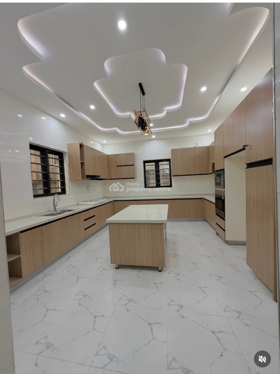 Spacious 5 Bedroom Fully Detached Duplex with Bq, Gra Phase 2, Magodo, Lagos, Detached Duplex for Sale