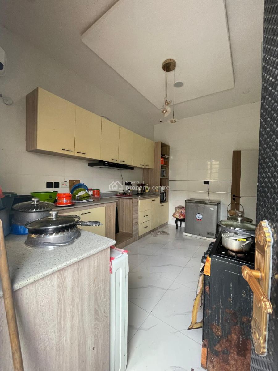 Beautiful 4 Bedroom Terraced Duplex in a Well Secured Call to Access E, Lekki, Ajah, Lagos, Terraced Duplex for Sale