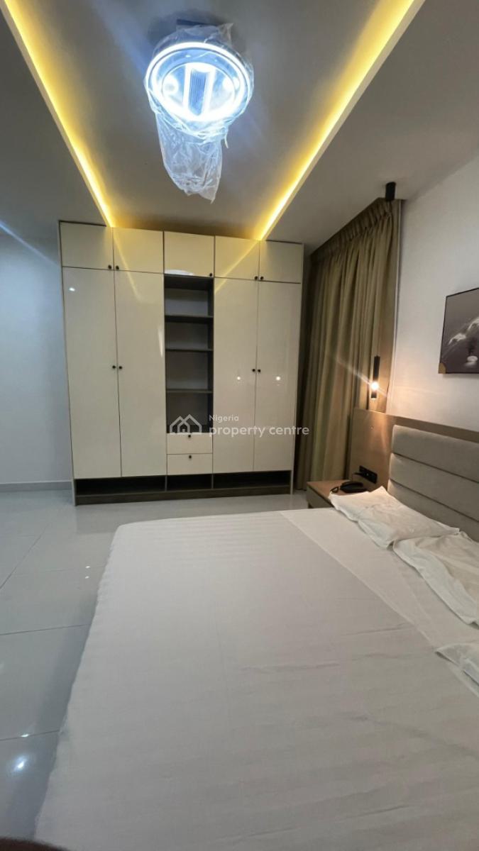 Luxury Spacious 3 Bedroom  Apartment, Lekki Phase 1, Lekki, Lagos, Flat / Apartment for Sale