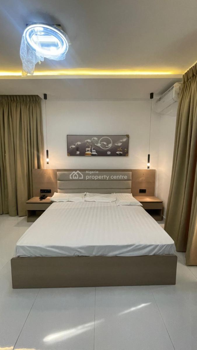 Luxury Spacious 3 Bedroom  Apartment, Lekki Phase 1, Lekki, Lagos, Flat / Apartment for Sale