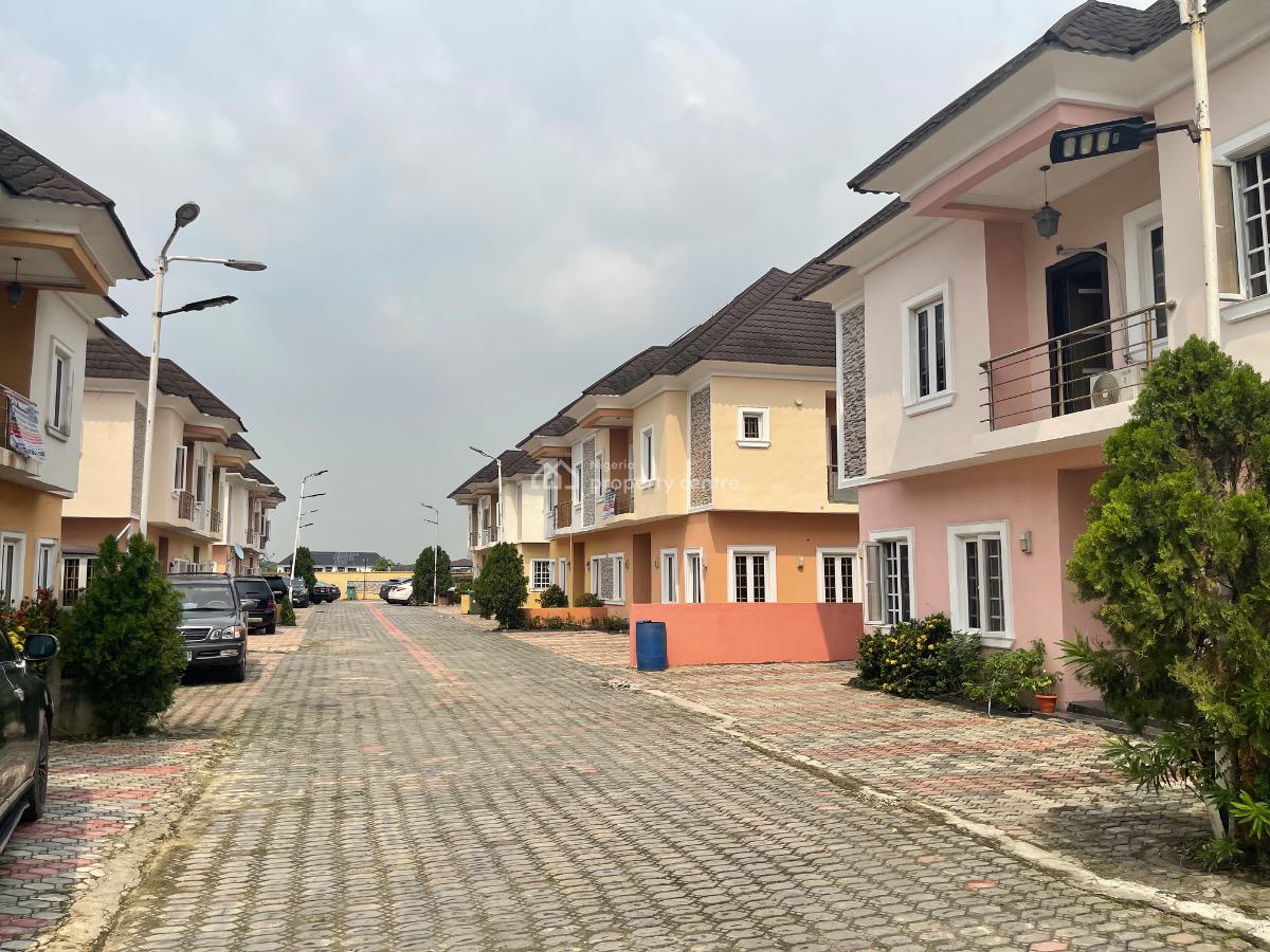 Polished 4 Bedroom Duplex with Bq, Abijo, Lekki, Lagos, Semi-detached Duplex for Sale