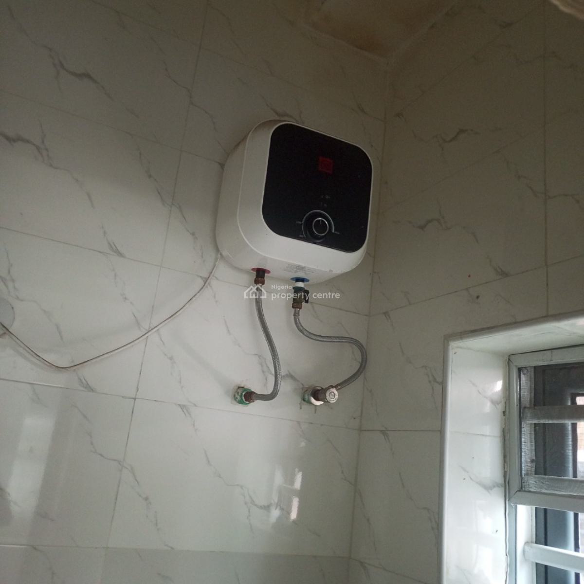 Two Bedroom Apartment, Seaside Estate Badore, Badore, Ajah, Lagos, Flat / Apartment for Rent