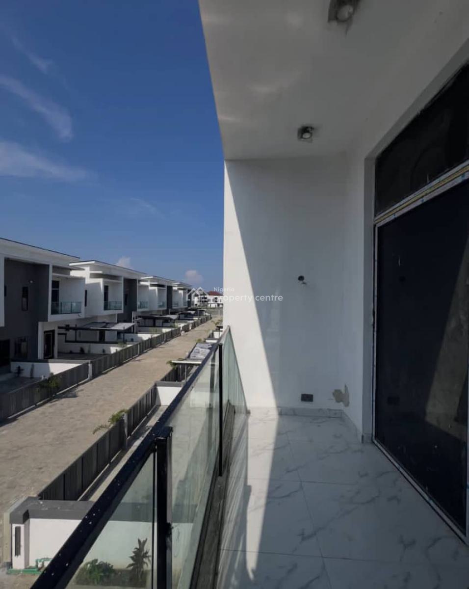 Service 4 Bedrooms Semi Detached Duplex at Orchid Road, Lekki, Lekki, Lagos, Semi-detached Duplex for Rent
