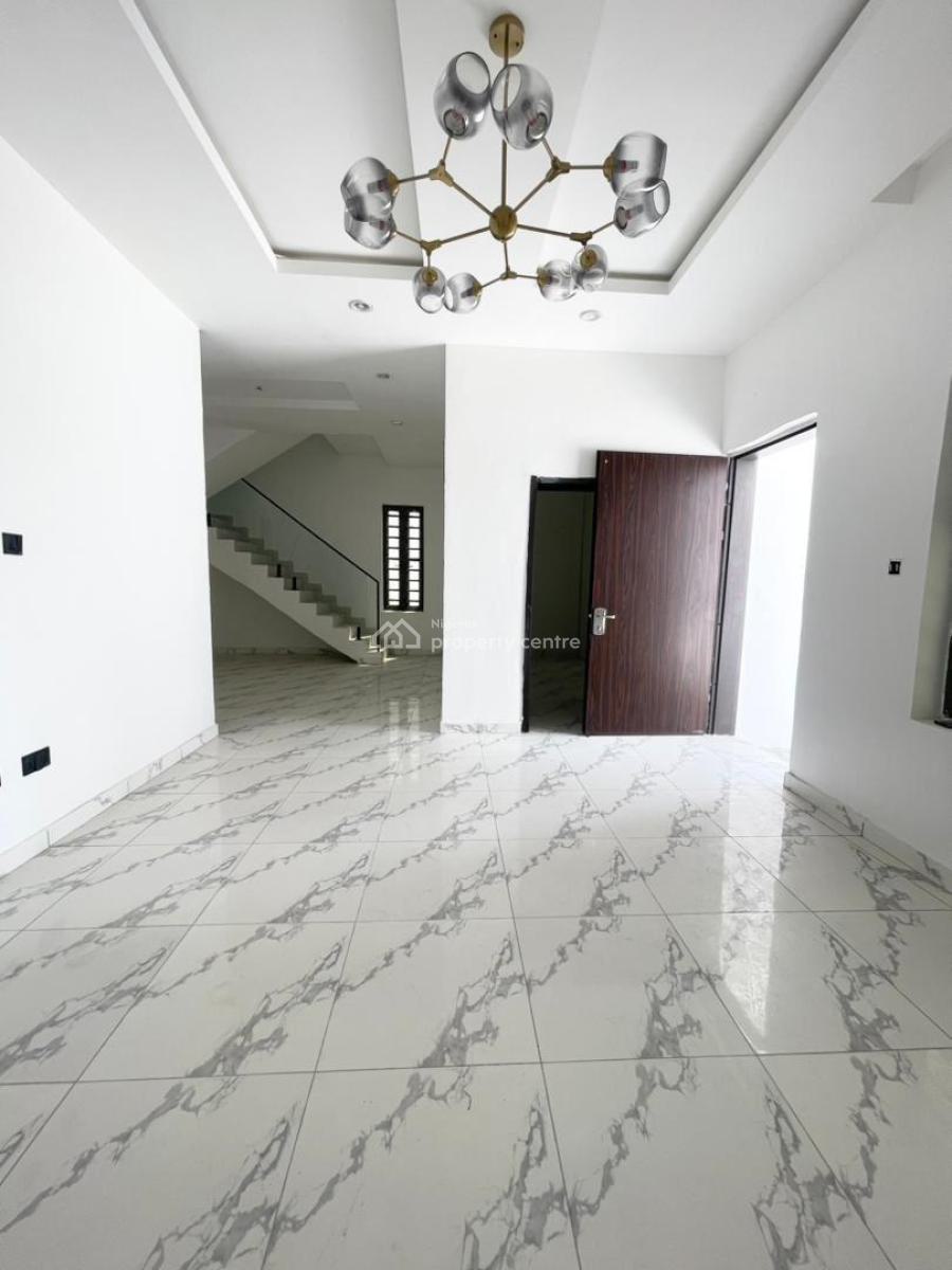 2 Bedroom Apartment, Lbs Olokola, Ajah, Lagos, Flat / Apartment for Sale