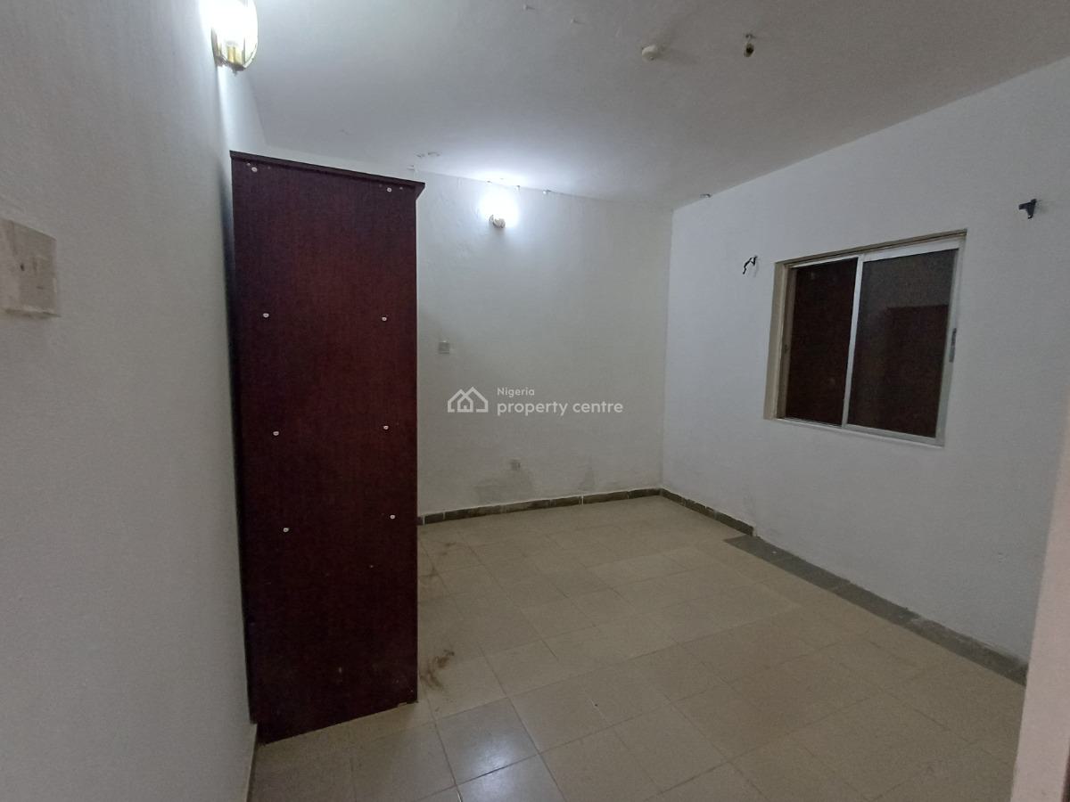 Clean 2 Bedroom Flat on The Ground Floor, Wuse 2, Abuja, Flat / Apartment for Rent