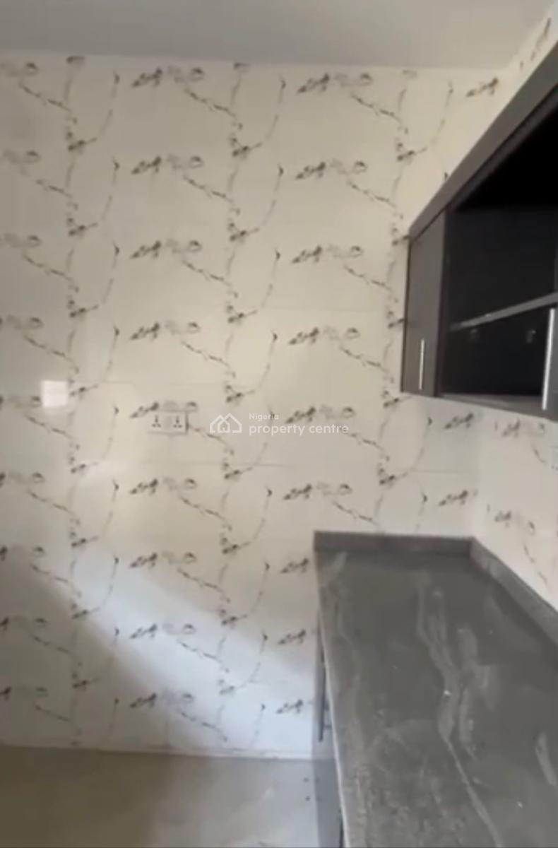 Luxury 2bedroom En-suite Block of Flat, Tarred Road, Life Camp Main, Life Camp, Abuja, Block of Flats for Sale