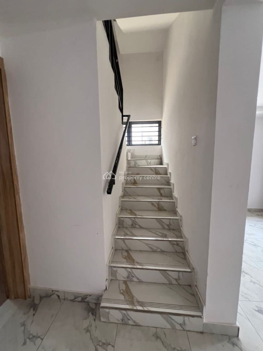 4 Bedroom Terrace Duplex at Ikate, Ikate, Lekki, Lagos, Terraced Duplex for Rent