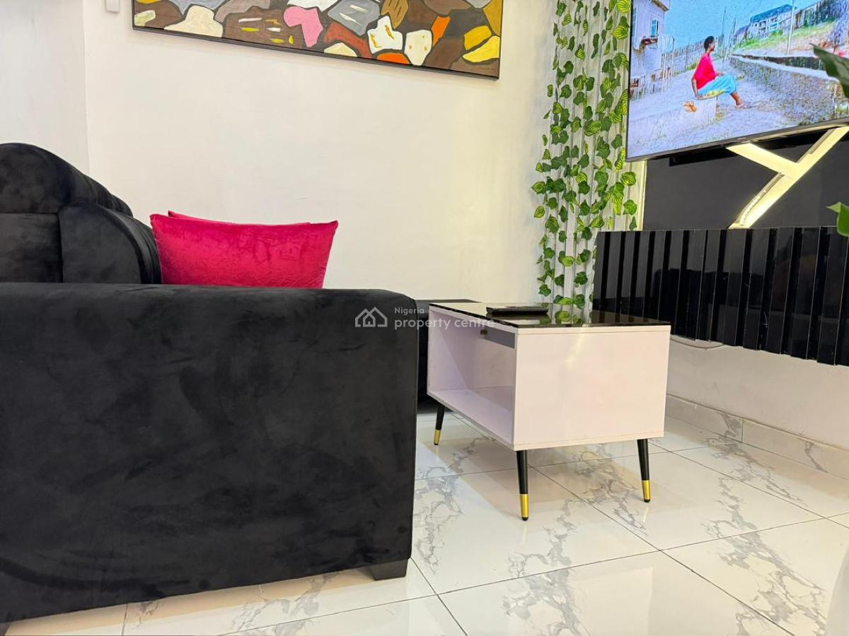 2 Bedroom Apartment, Orchid Road, Lekki, Lagos, Flat / Apartment Short Let