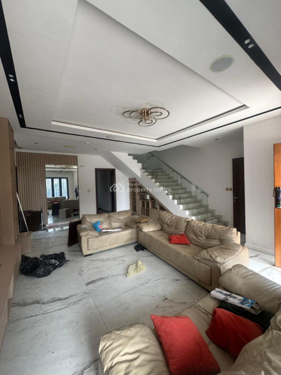Executive 4bedroom Terrace Duplex, Ologolo Lekki Lagos, Lekki, Lagos, Terraced Duplex for Rent