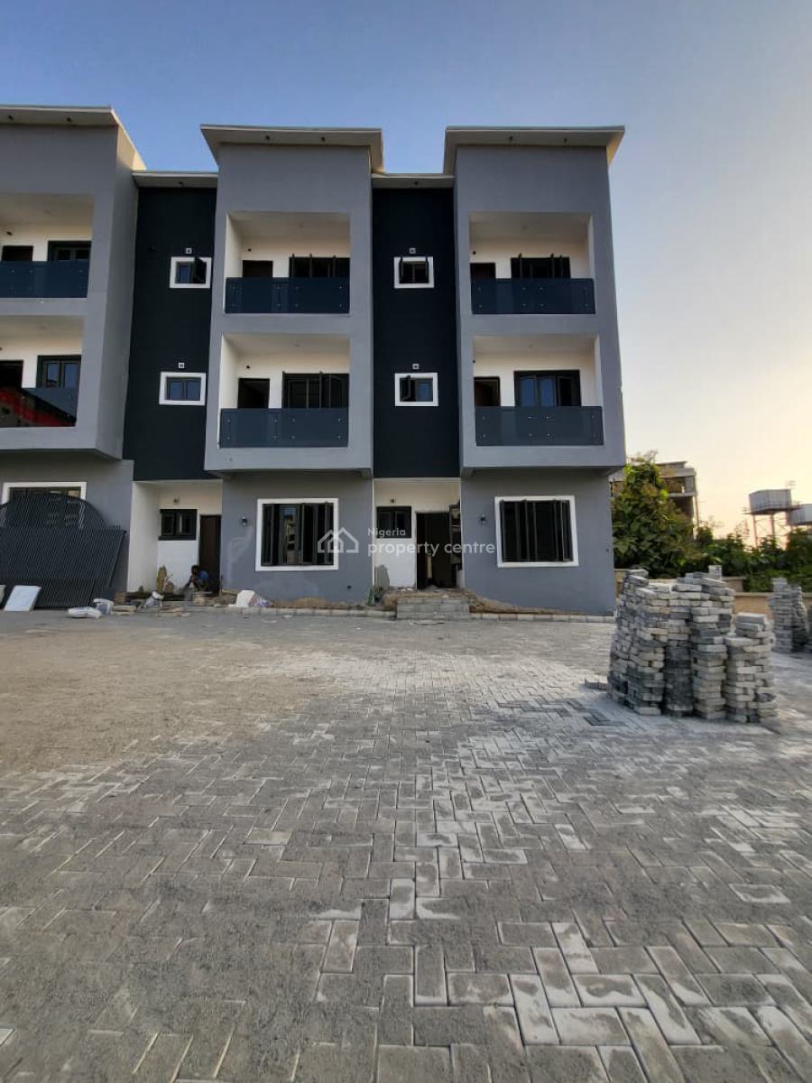 4 Bedroom Terrace Duplex + Bq, Guzape District, Abuja, Terraced Duplex for Sale