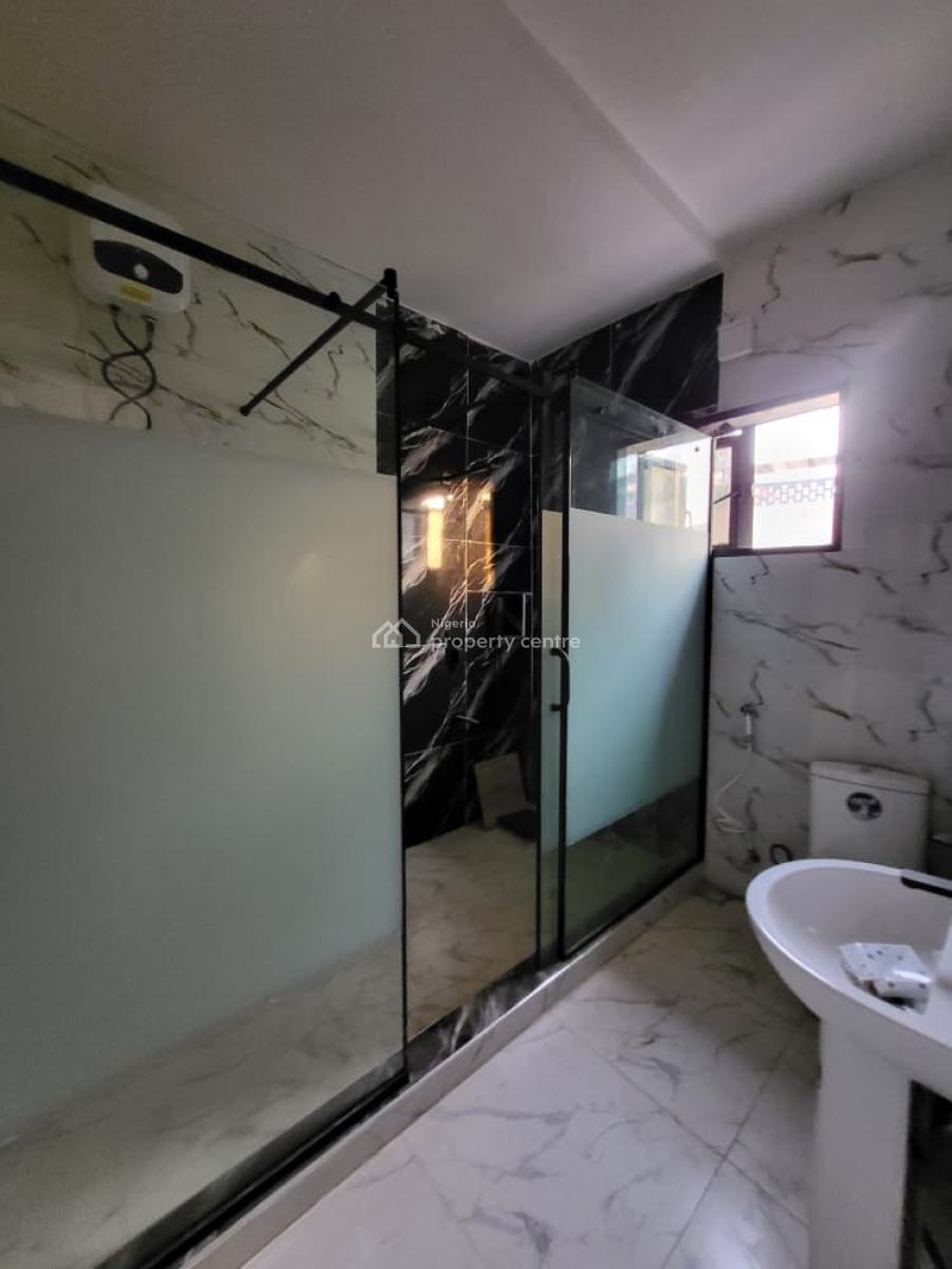 4 Bedroom Terrace Duplex + Bq, Guzape District, Abuja, Terraced Duplex for Sale