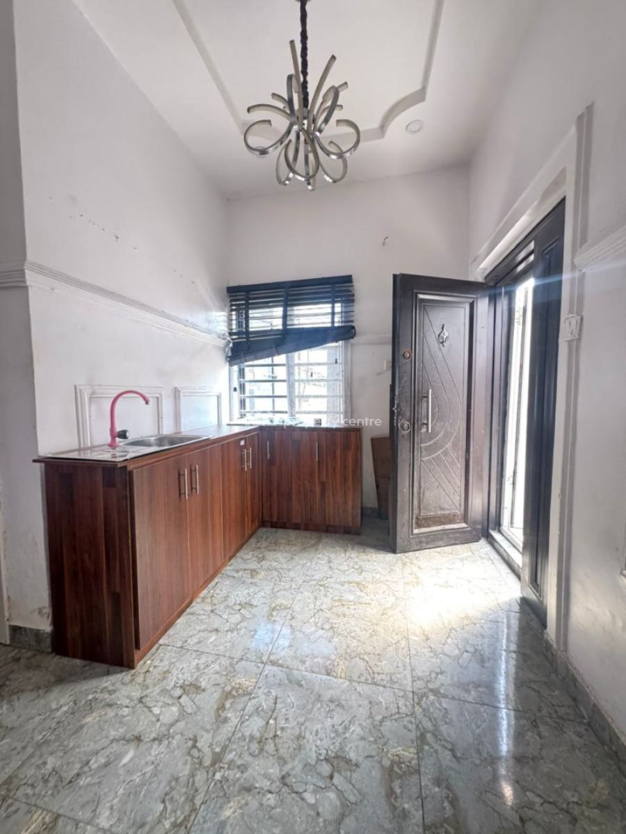 Studio Apartment, Osapa, Lekki, Lagos, Self Contain (single Rooms) for Rent