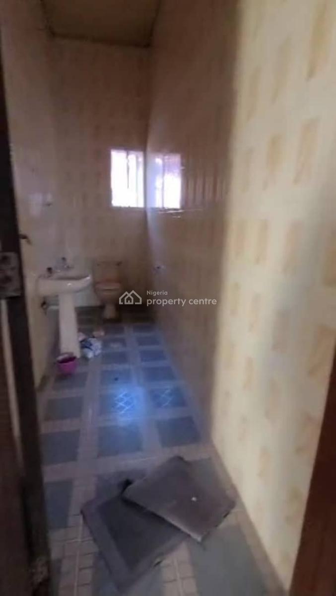 Lovely 3bedroom Flat, Inside an Estate, Mende, Maryland, Lagos, Flat / Apartment for Sale