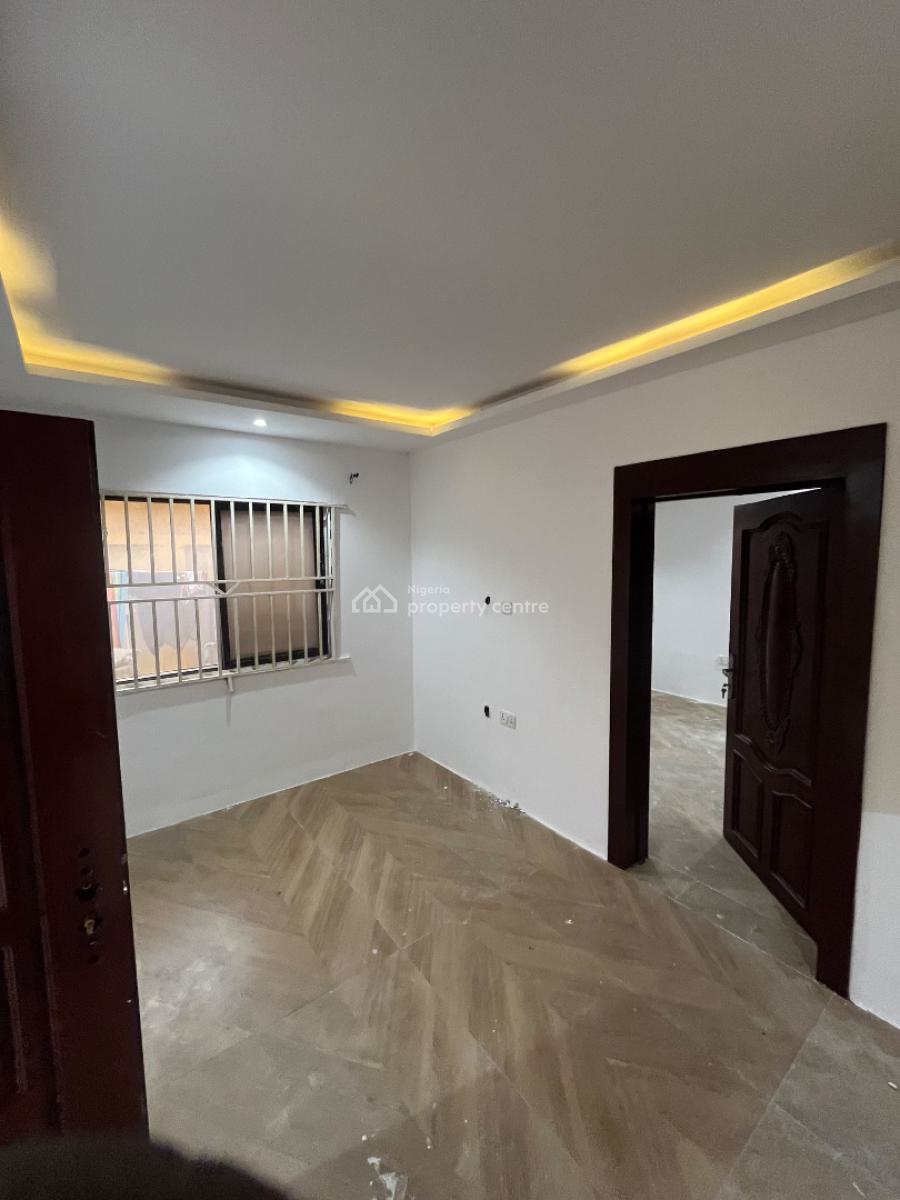 Mini Flat, Off Admiralty Way, Lekki Phase 1, Lekki, Lagos, Mini Flat (room and Parlour) for Rent